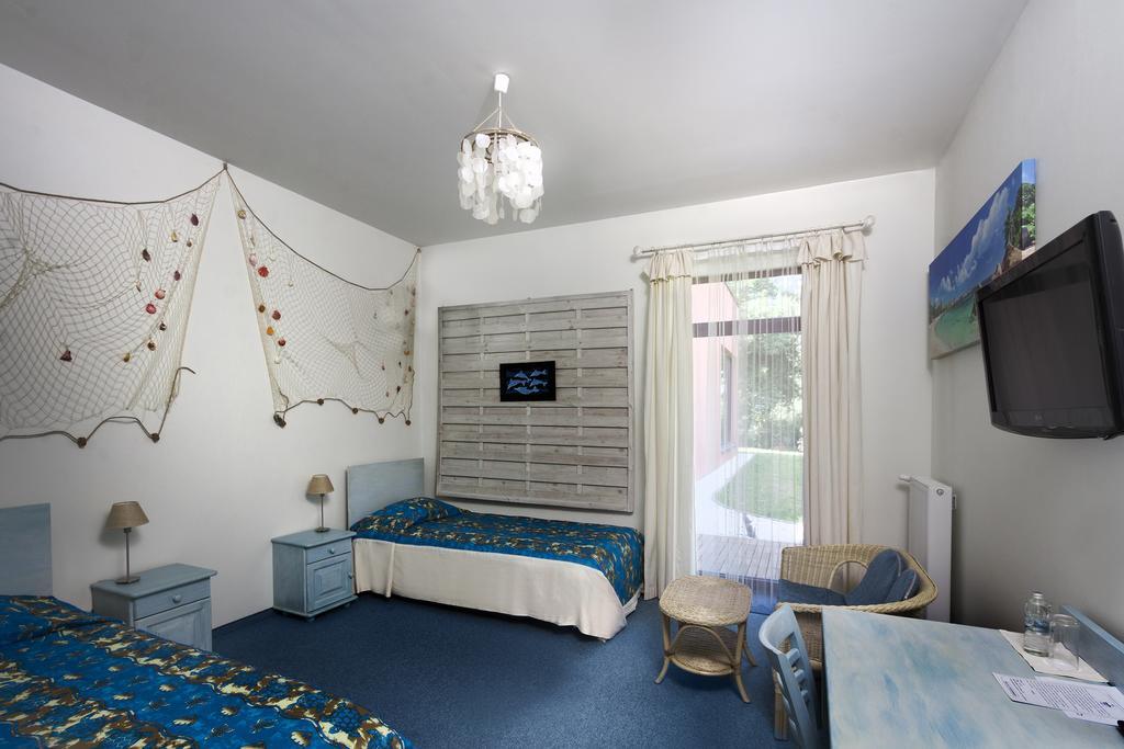 Palac Nieznanice Zabytek Goscinny Ze Spa Oda fotoğraf